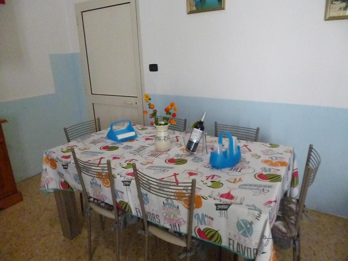 Villa Casa A 30 M Dal Mare à Sant Isidoro  Extérieur photo