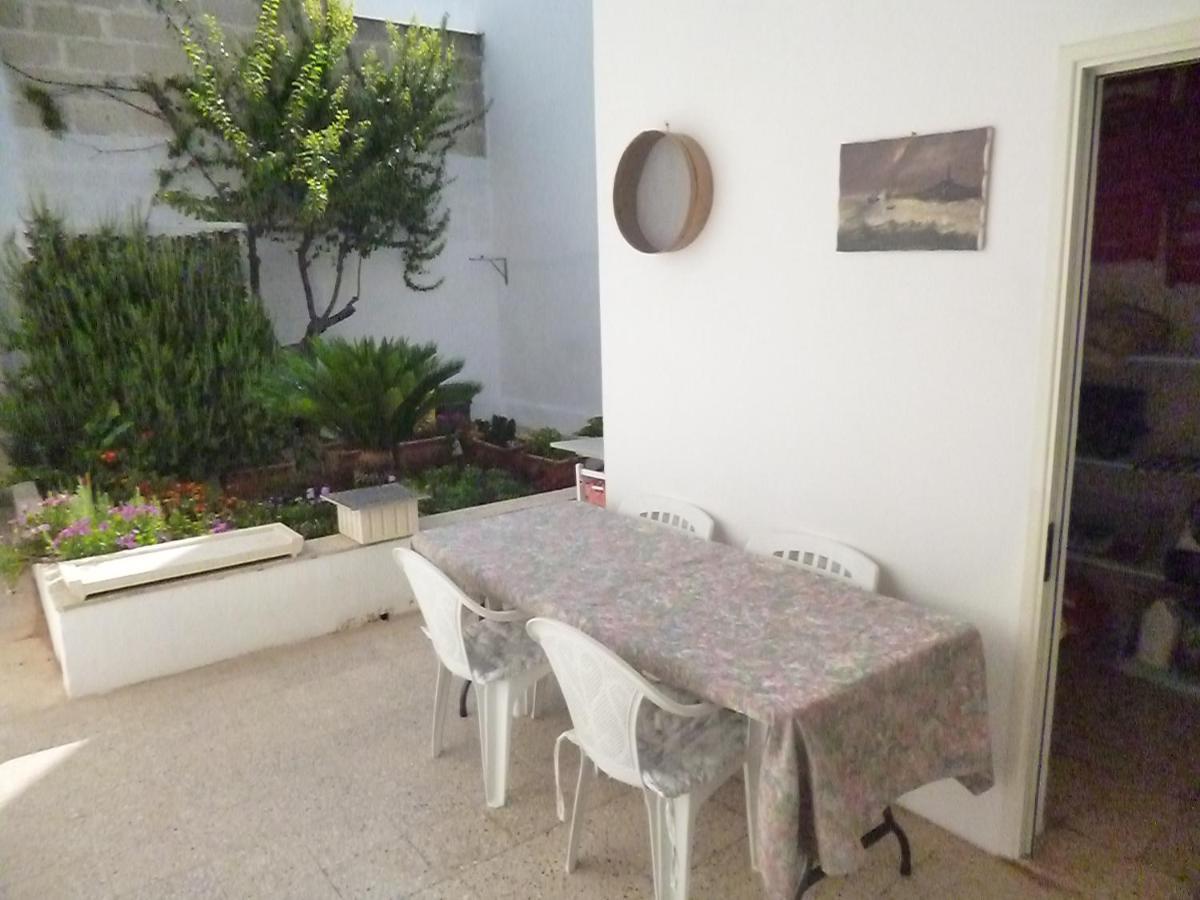 Villa Casa A 30 M Dal Mare à Sant Isidoro  Extérieur photo